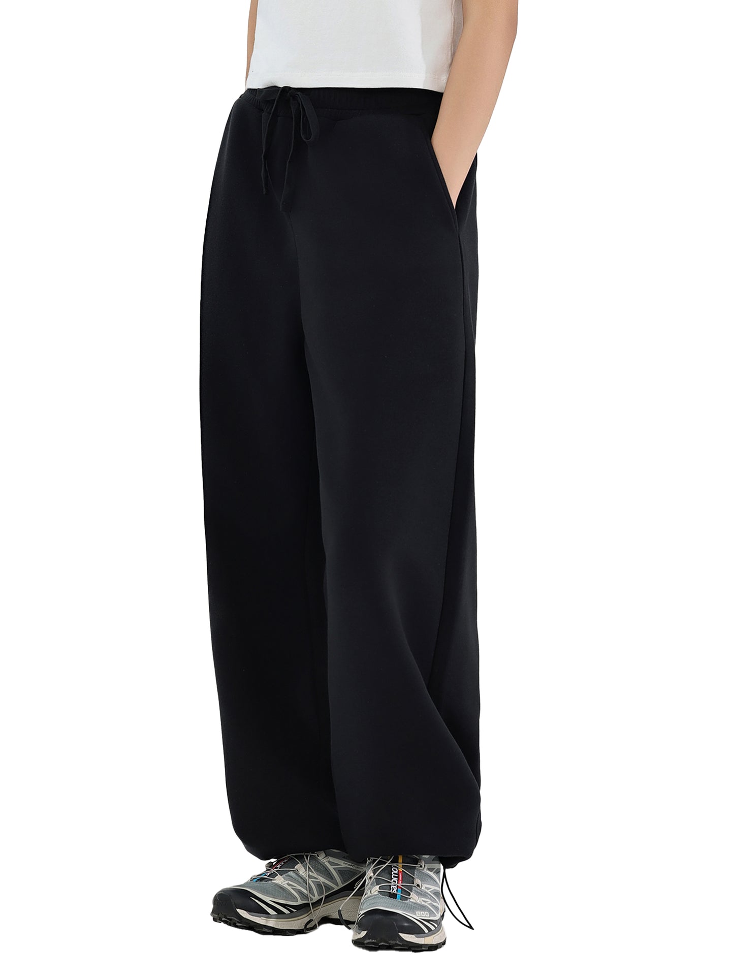 Essential Jogginghose mit geradem Bein und Kordelzug